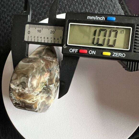 Volcano Agate Crystal‎ Heart Carving UV Reactive (#1) - Picture 9 of 12